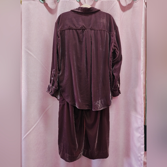 Universal Threads Burgundy 2pc Pajama Set Sz. M - Picture 3 of 5